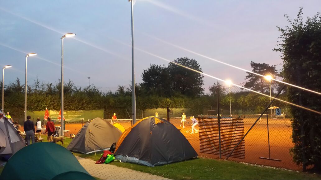 Foto Mitternachtsturnier mit Zelten am Casino