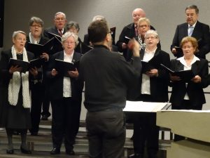 Fotousschnitt vom Kirchenchor Cantabile aus Christ-König unter der Leitung von Ralph Hövel