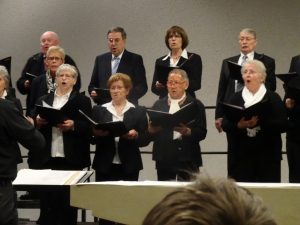 Fotoausschnitt vom Kirchenchor Cantabile aus Christ-König unter der Leitung von Ralph Hövel