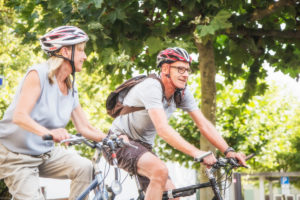 Foto: Zwei Radfahrer unterwegs beim Stadtradeln 2019