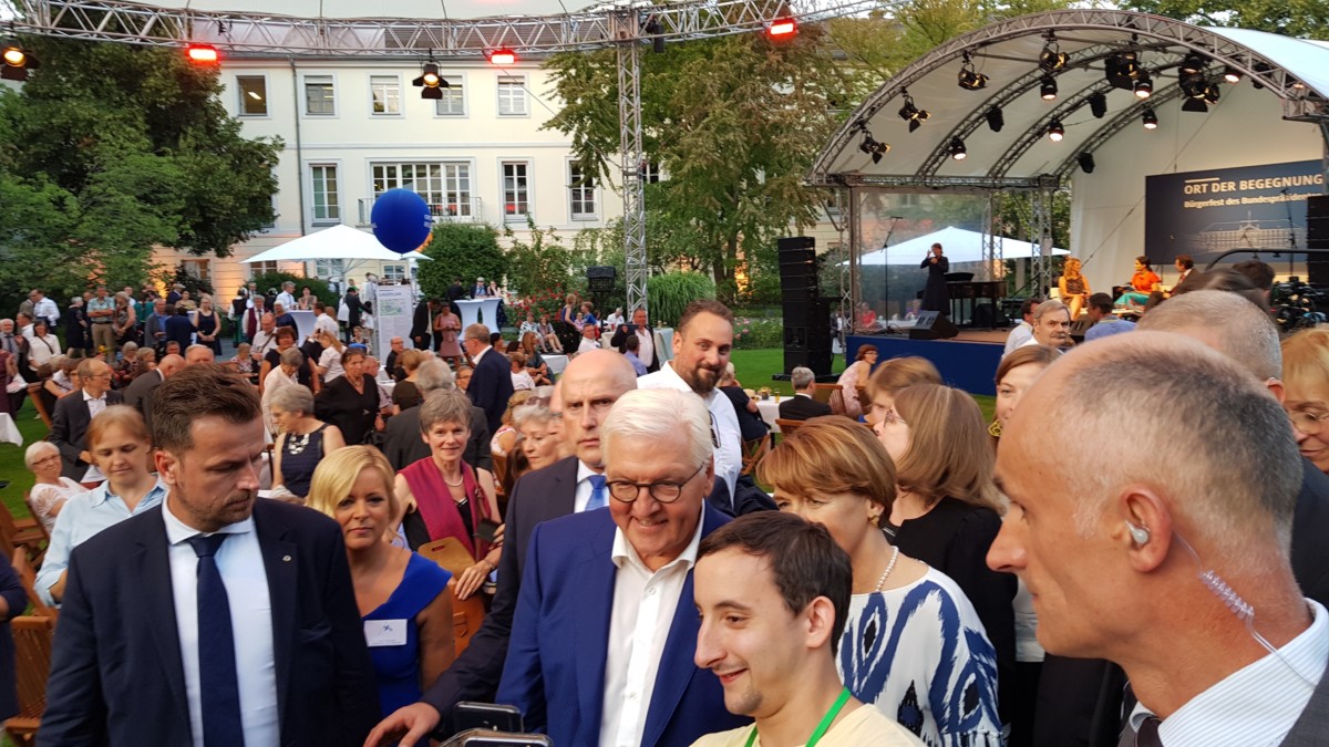 Steinmeier würdigt mit Bürgerfest ehrenamtliches Engagement