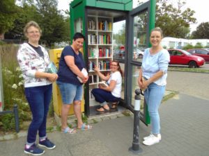 Gruppenfoto Schmökerbuden-Team