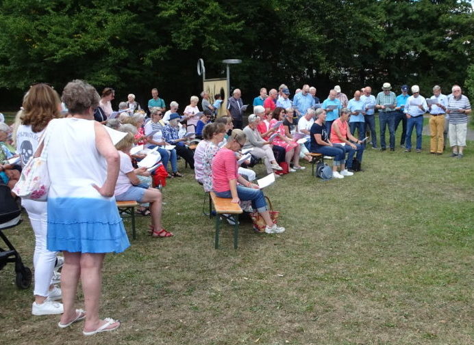 Gruppenfoto Mitsingkonzert