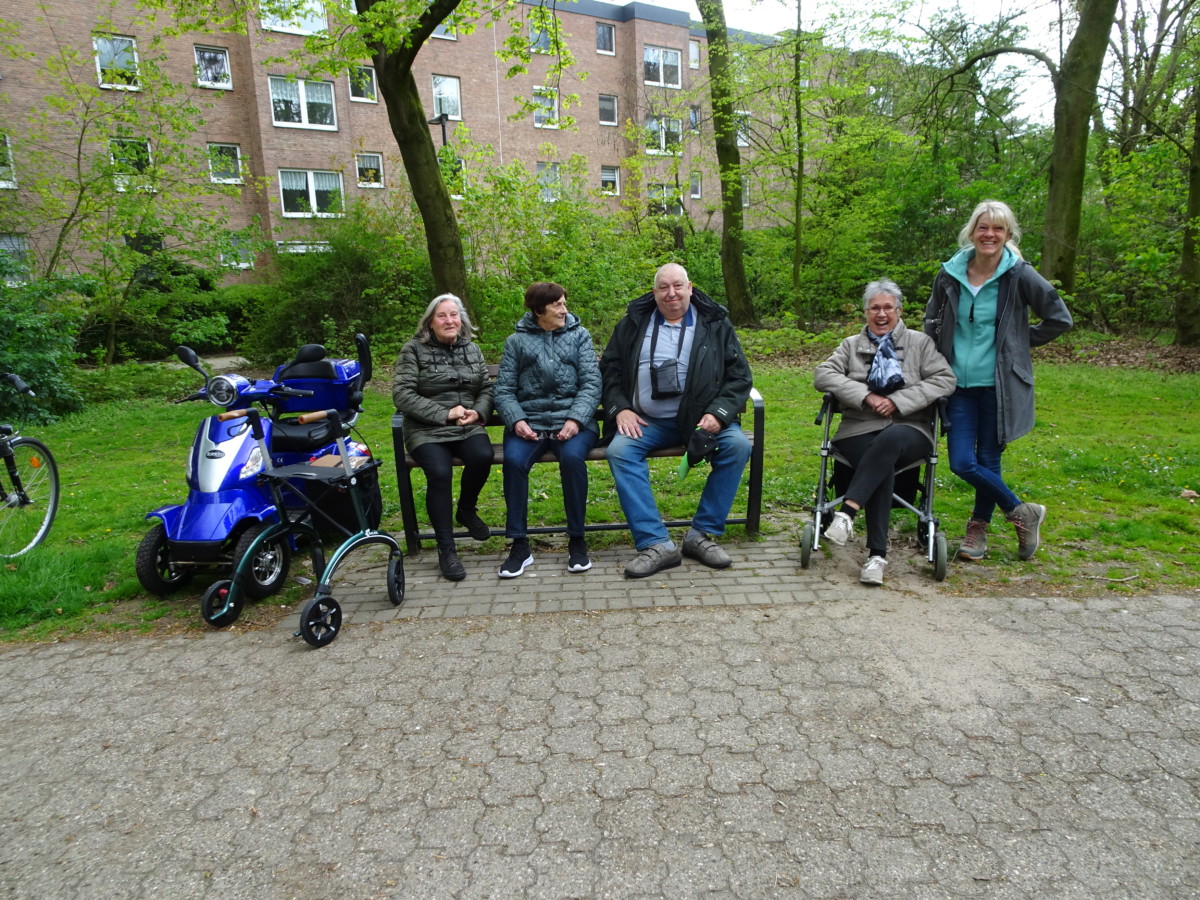 Gruppenfoto freundliche Bank