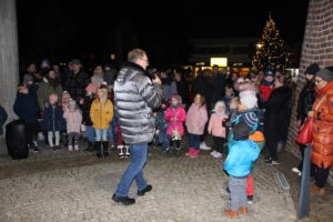 Gruppenfoto Warten auf den Nikolaus