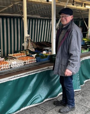 Marktstand auf dem Concordienplatz