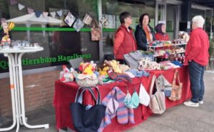 Stand vor dem Quartiersbüro