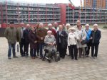 Besuch Düsseldorf Landtag: Gruppenbild mit "Dame/n"