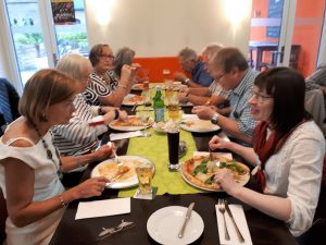 ZWAR der fünfte Stammtisch
