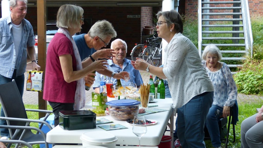 ZWAR Netzwerk feiert Mittsommernacht