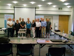 Gruppenfoto am letzten Präsenztag in Bad Honnef: Acht Projekte gehen in den nächsten Wochen an den Start.